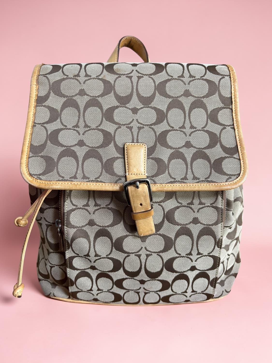 코치 시그니처 C라인 백팩 상품이미지1