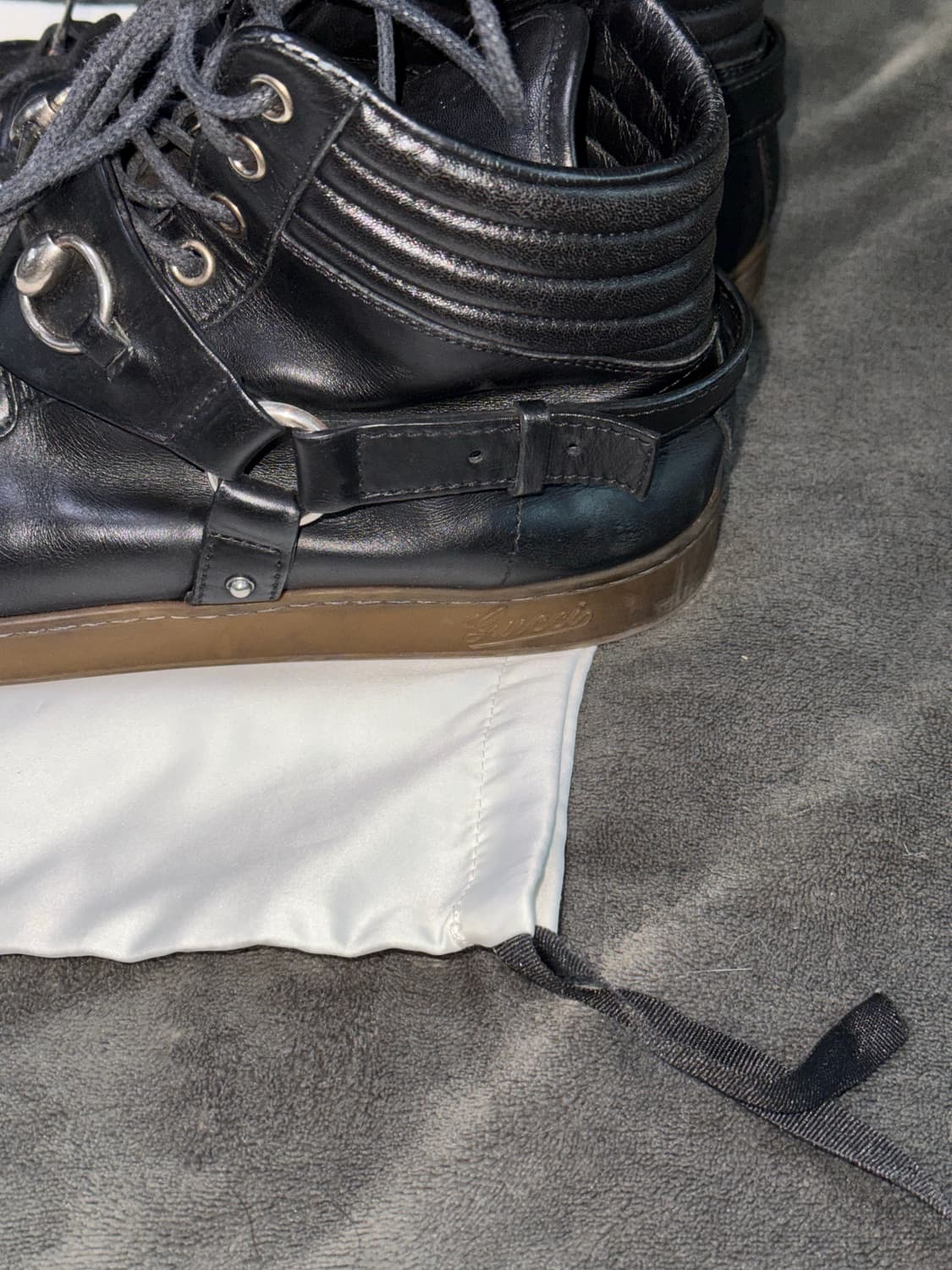 구찌 홀스빗 레더 하이탑 스니커즈 상품이미지7