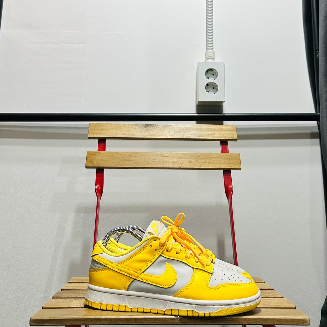 245) 나이키 운동화 여성 여자 신발 덩크로우 옐로우 상품이미지1