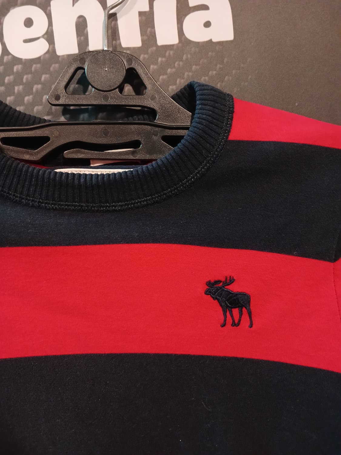 아베크롬비 앤 피치 스트라이프 롱슬리브 상품이미지2