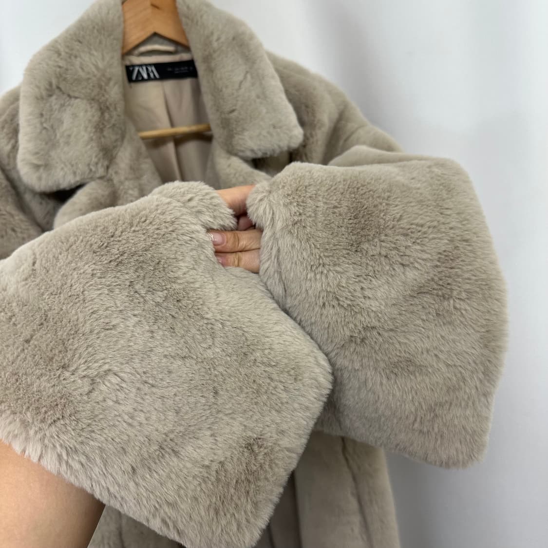  자라 여자 부드러운 퍼자켓 코트 L 상품이미지3