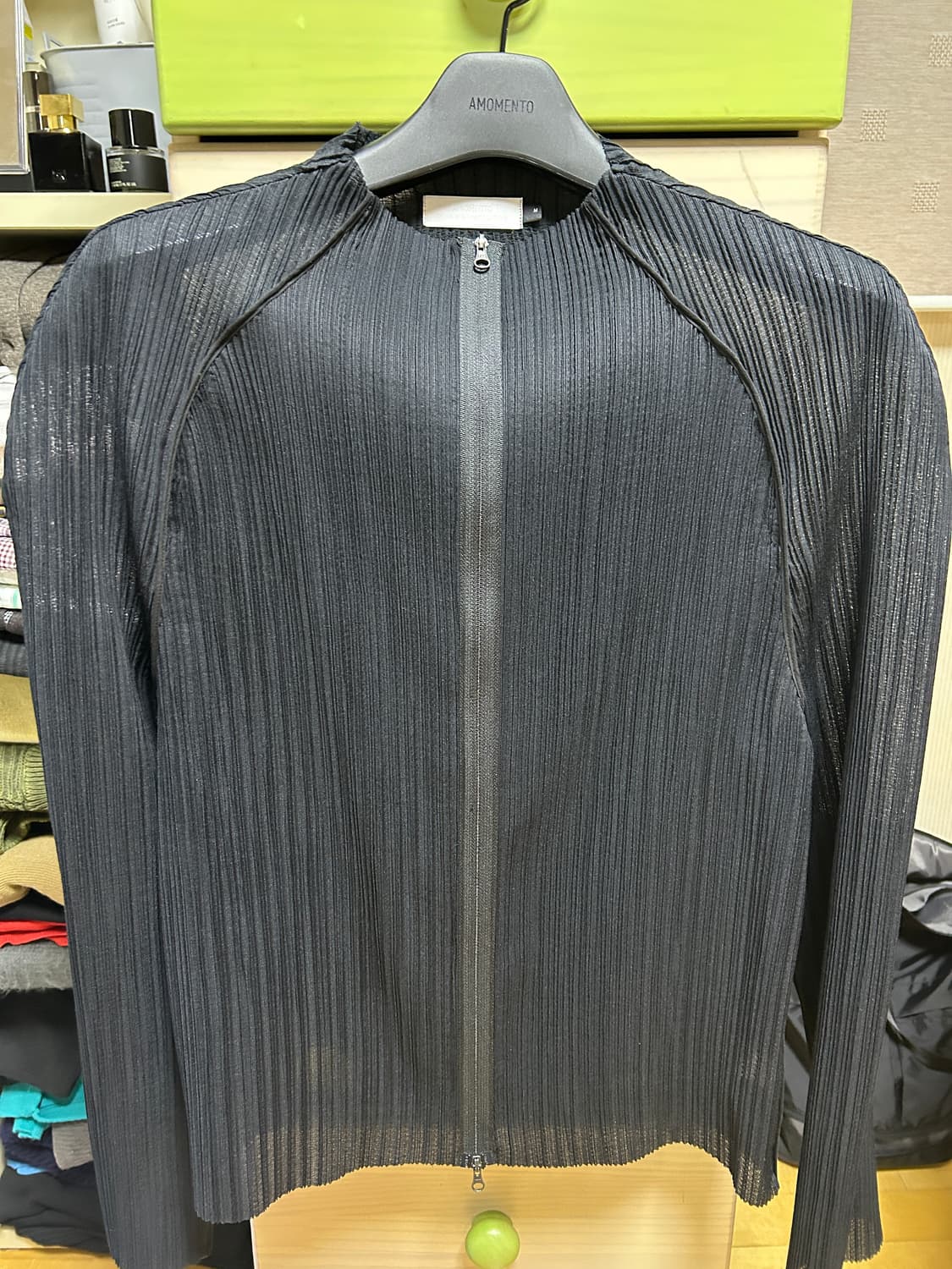 아모멘토 플리츠 집업 상품이미지2