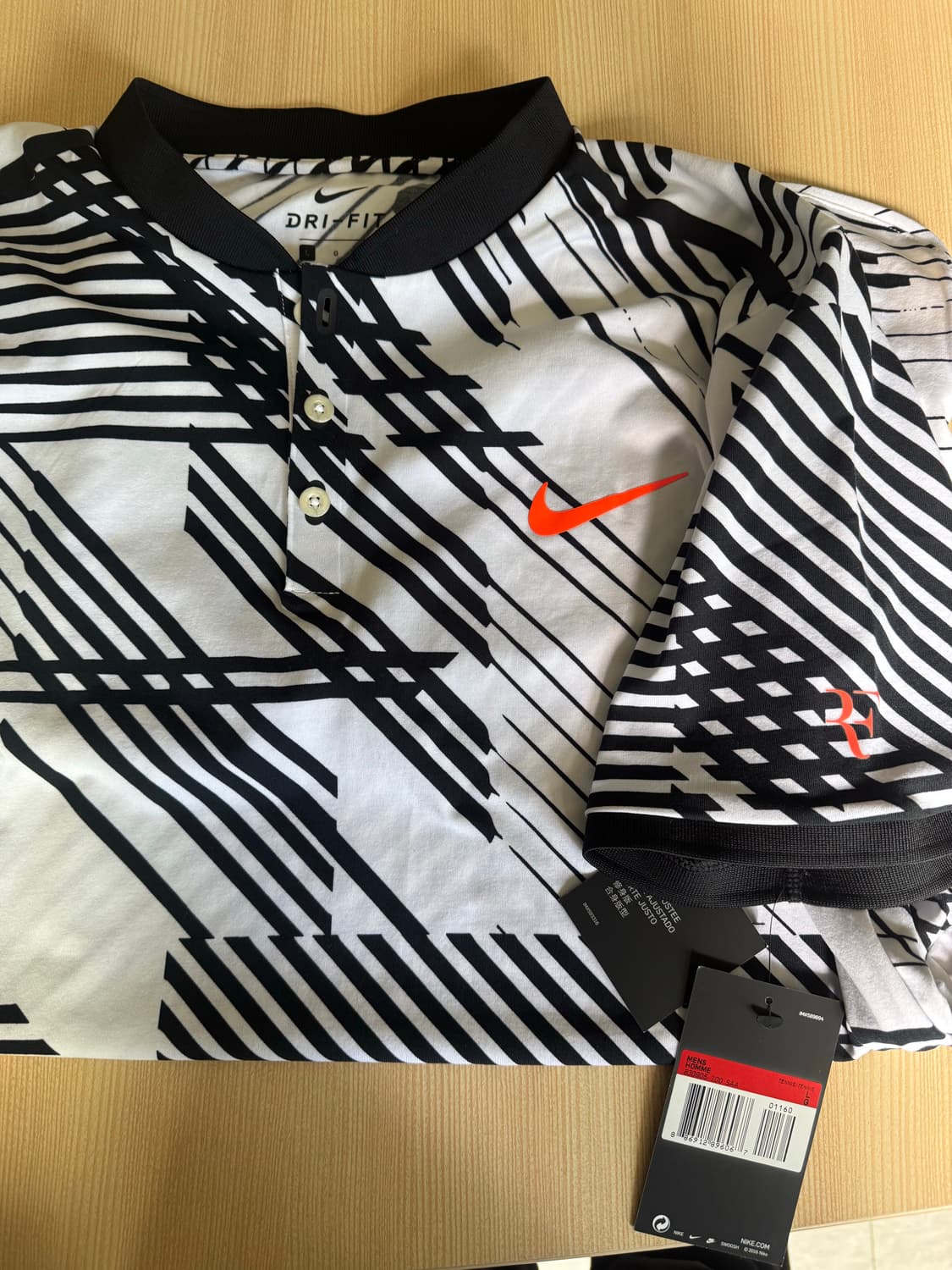 로저 페더러 2017 호주오픈 우승 유니폼 새제품 XL  상품이미지5