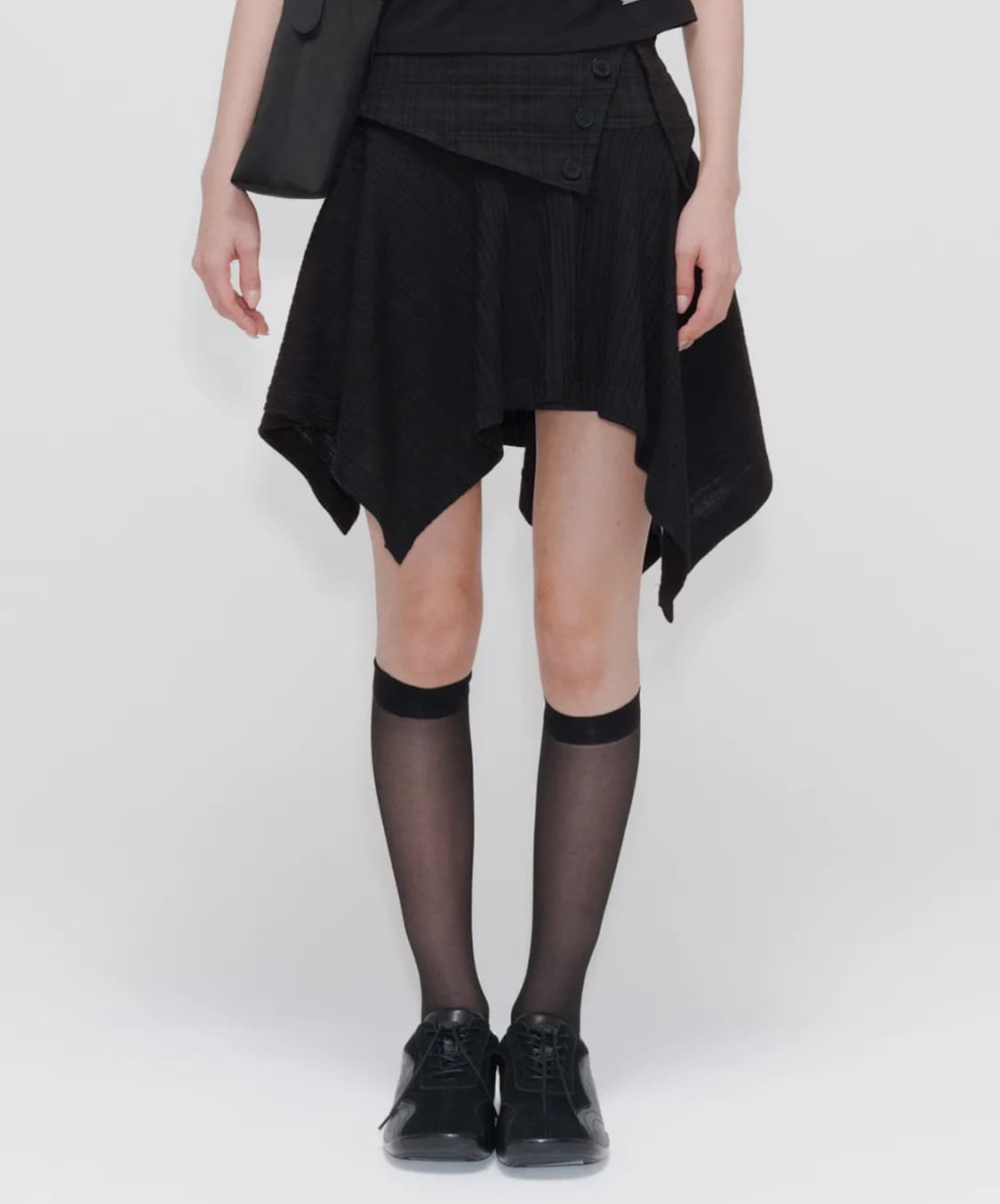 미세키서울 Unbalanced flow mini skirt BLACK 상품이미지1