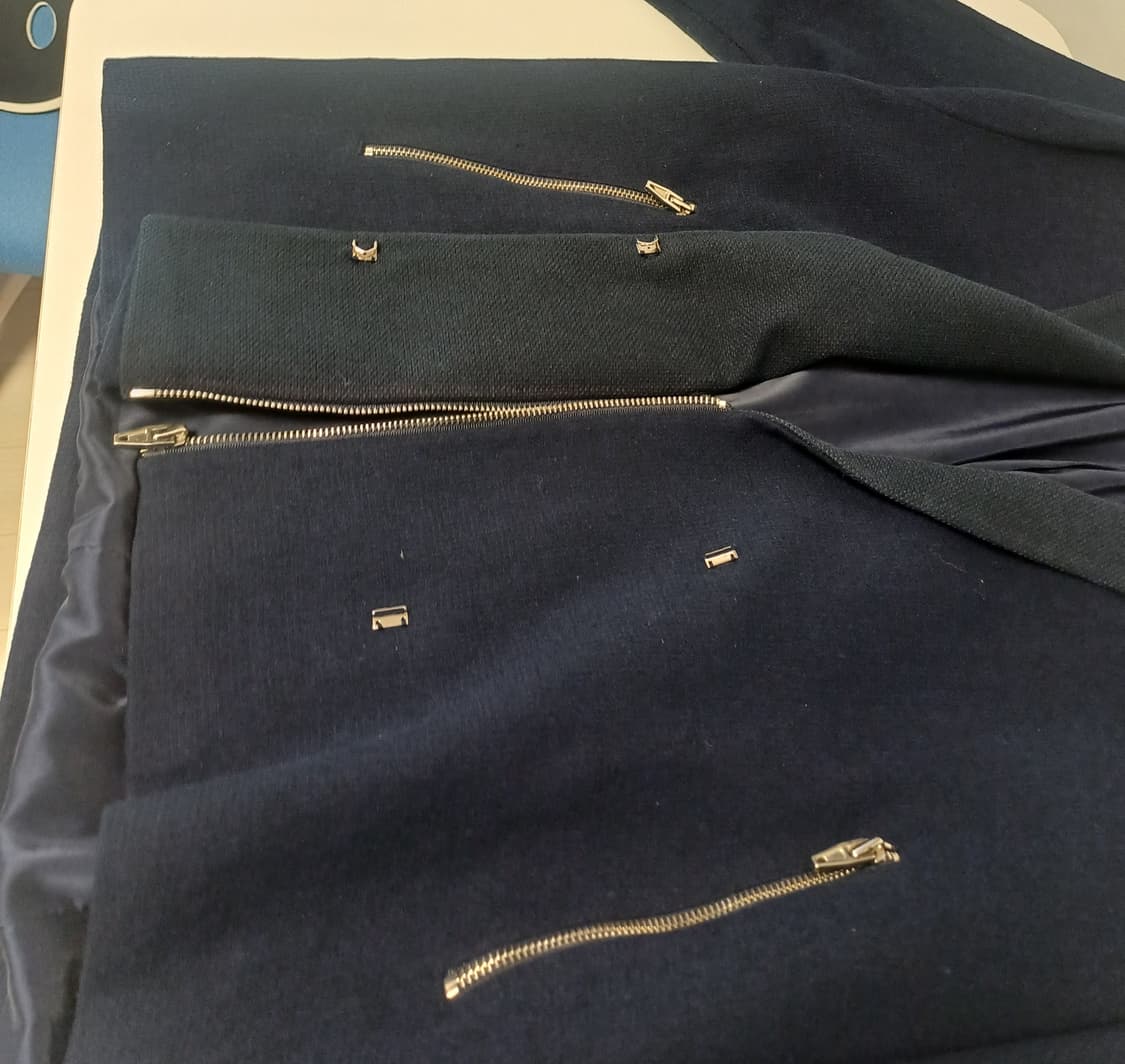 [울 98%/고급] 베네통 골드 지퍼 포인트 미니멀 자켓 (77/44호) 상품이미지5