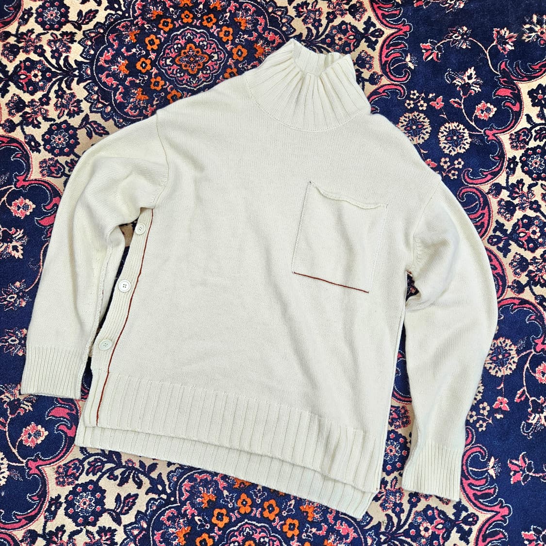 주카스페이스(ZucaSpace) 사이드 버튼 빅포켓 니트 46size 상품이미지1