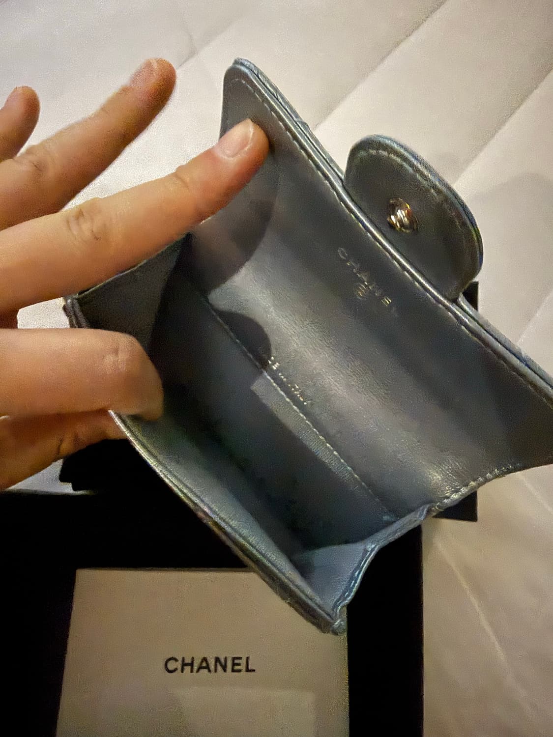 실버 샤넬 똑딱이 카드지갑 상품이미지6