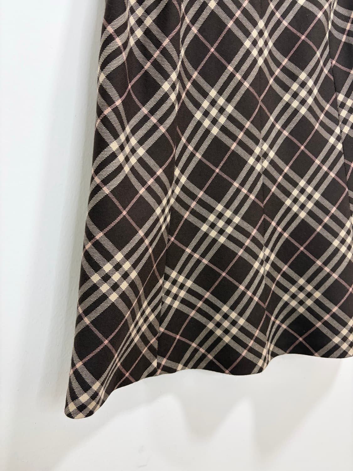 버버리 초코 브라운 미디 스커트 상품이미지8