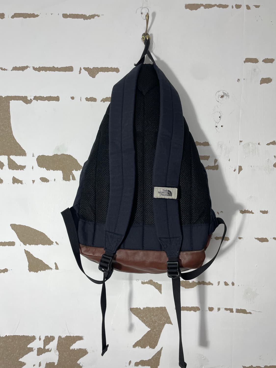 노스페이스 레더 믹스 백팩 상품이미지3