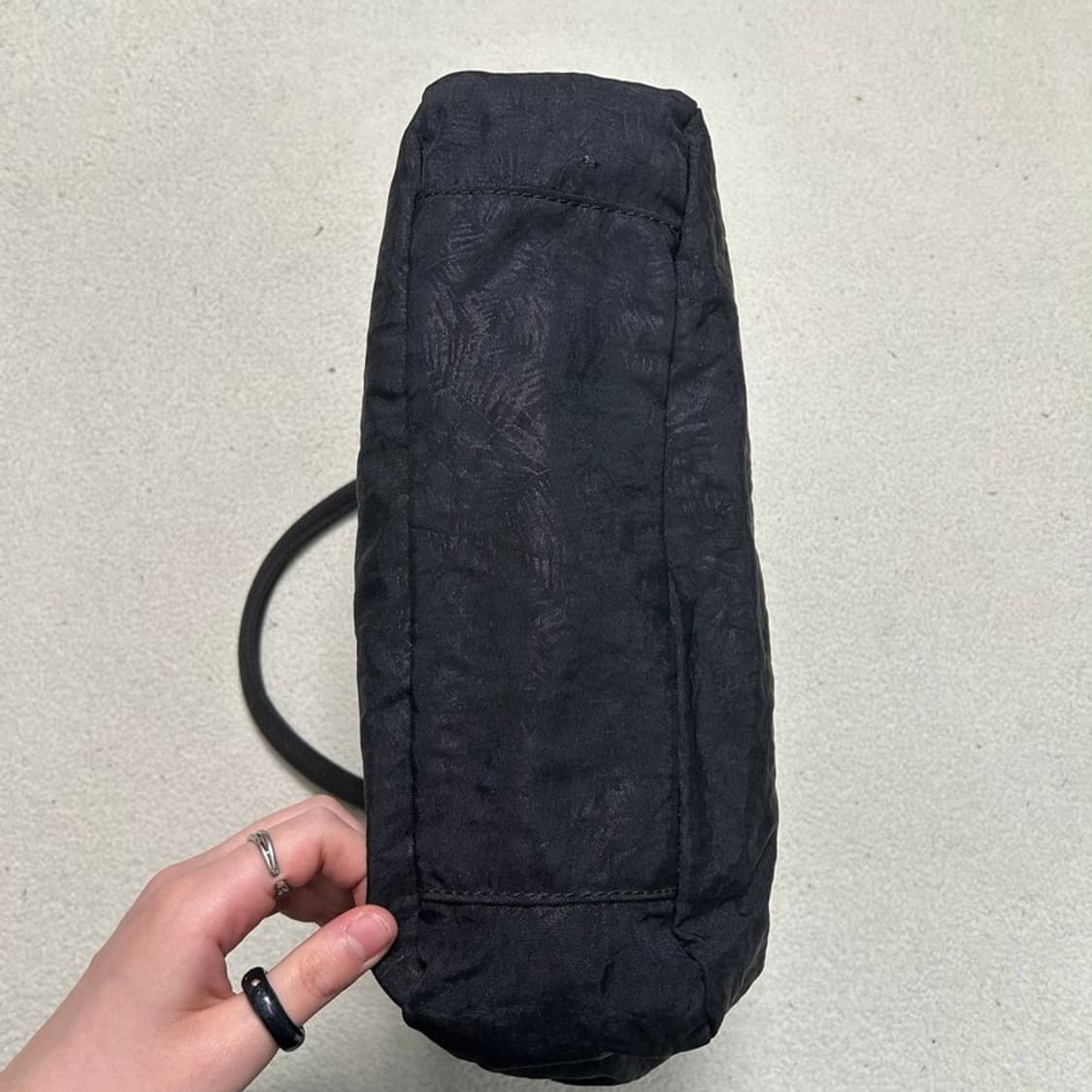 키플링 칼라리사 크로스 토트백 블랙 상품이미지5