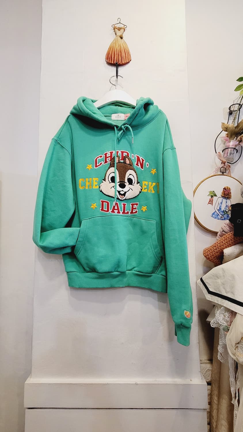 디즈니정품) 임블리 칩앤데일 기모후드티 상품이미지6