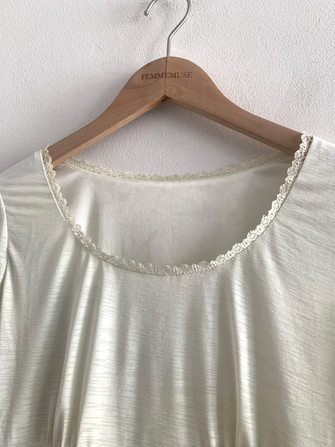 Floret lace u neck ribbon dress 상품이미지4