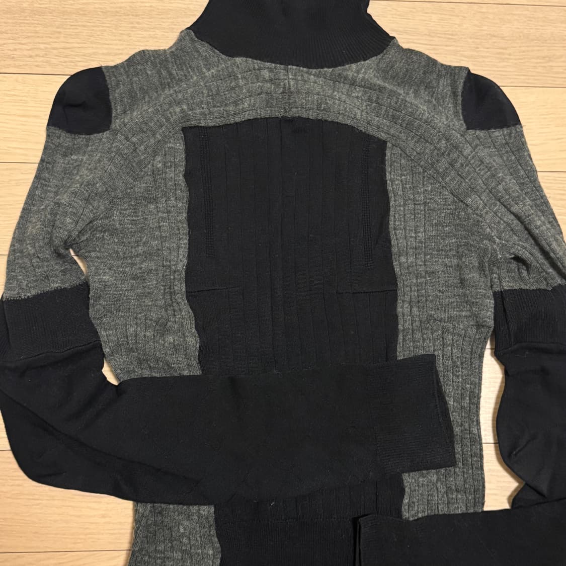 메종 마르지엘라 X h&m 울 삭스 패턴 니트 스웨터 XS 상품이미지4