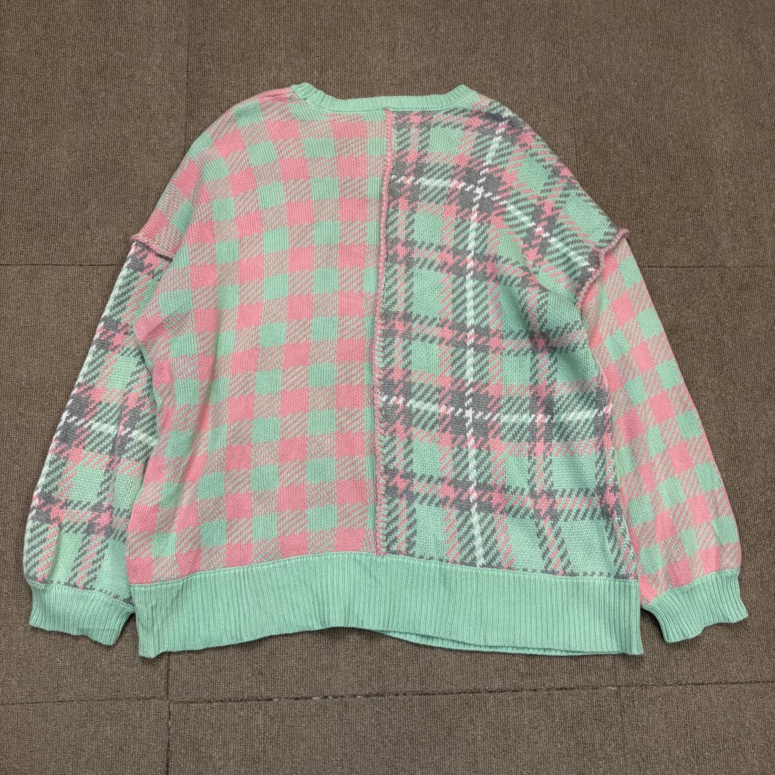 nOr japan  우먼스 해체주의 오버핏 체크 니트  상품이미지4