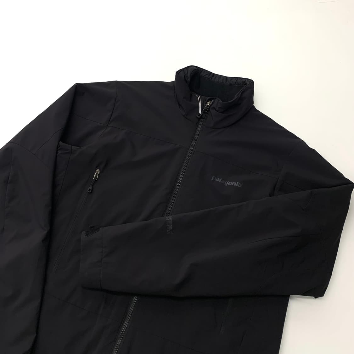 Patagonia 파타고니아 블랙 경량 패딩 윈드스토퍼 상품이미지2