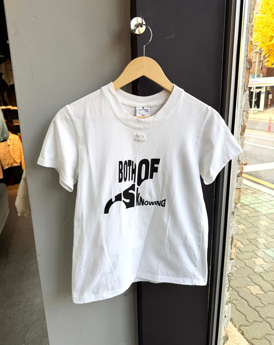 M/ 꾸레쥬 보스 어스 노잉 라운드 반팔 상품이미지2