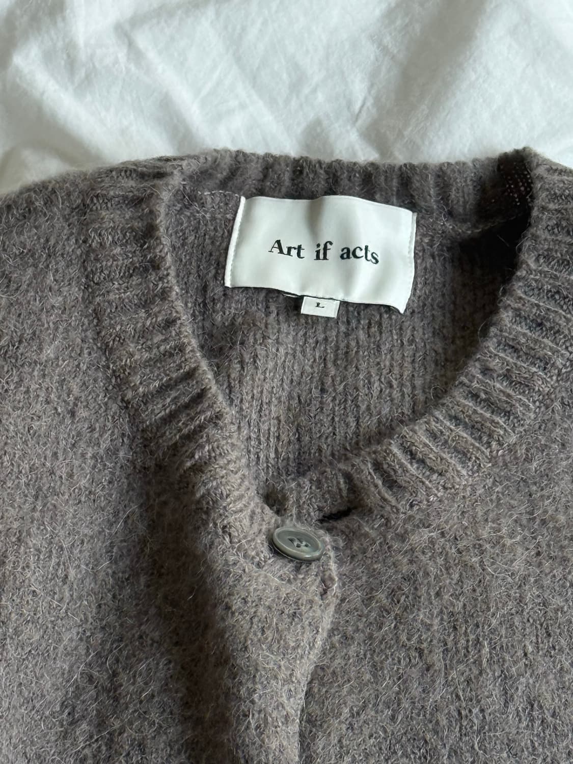 아트이프액츠 라운드넥 모헤어 가디건 상품이미지2