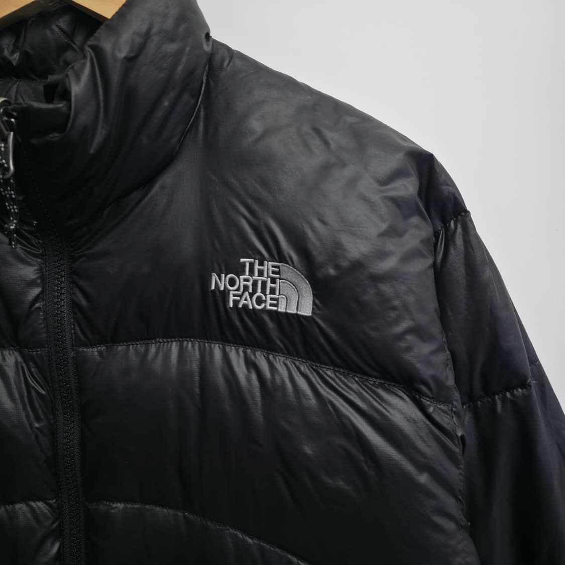 [M] 노스페이스 아콘 써밋 다운 패딩 블랙 상품이미지5