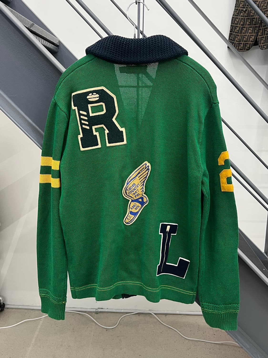 폴로 랄프로렌 아플리케 바시티 숄카라 가디건 상품이미지3