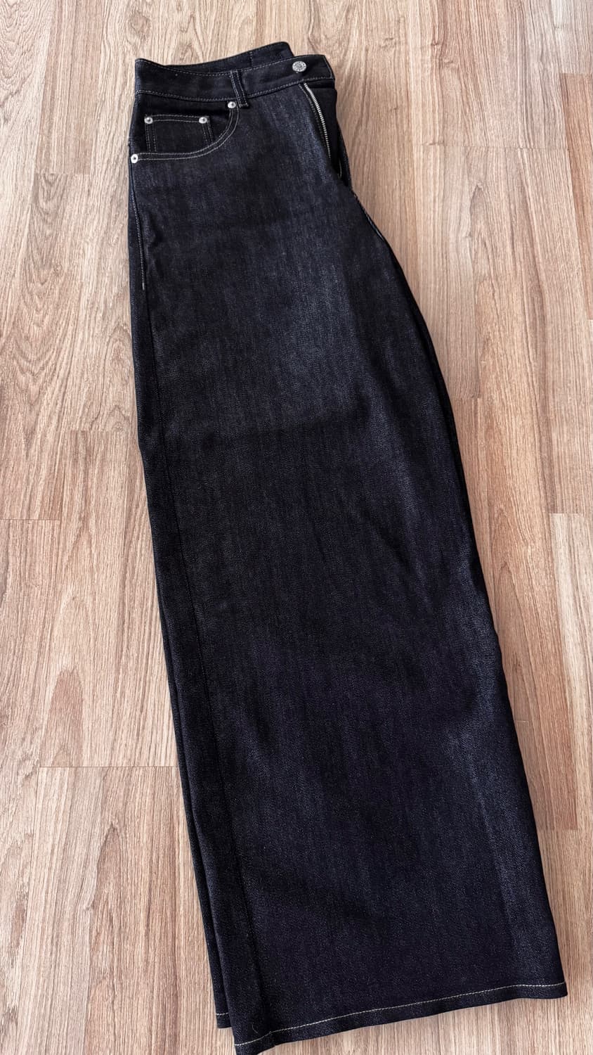 아캄 Cinch Back Denim Pants (Black) 상품이미지2