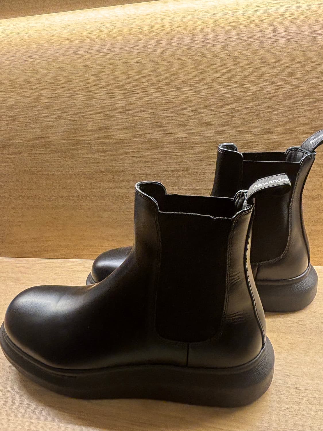 알렉산더 맥퀸 하이브리드 첼시부츠 42사이즈 상품이미지1