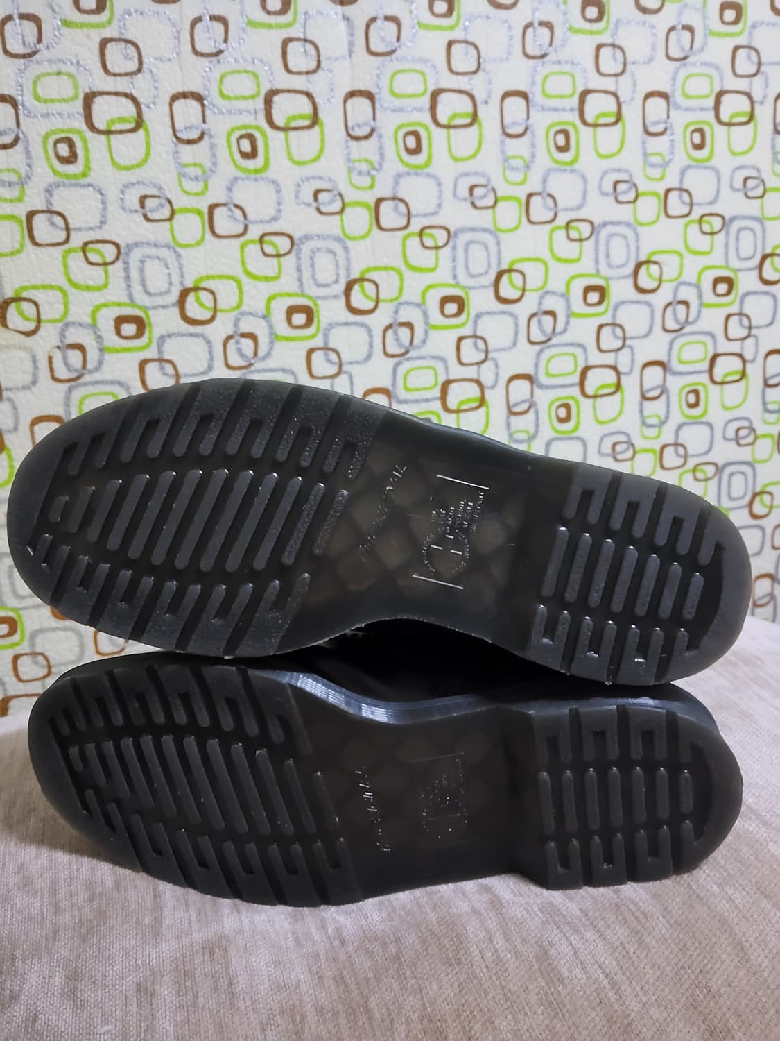 닥터마틴 1460모델 8홀 흰색스티치 280사이즈 상품이미지8