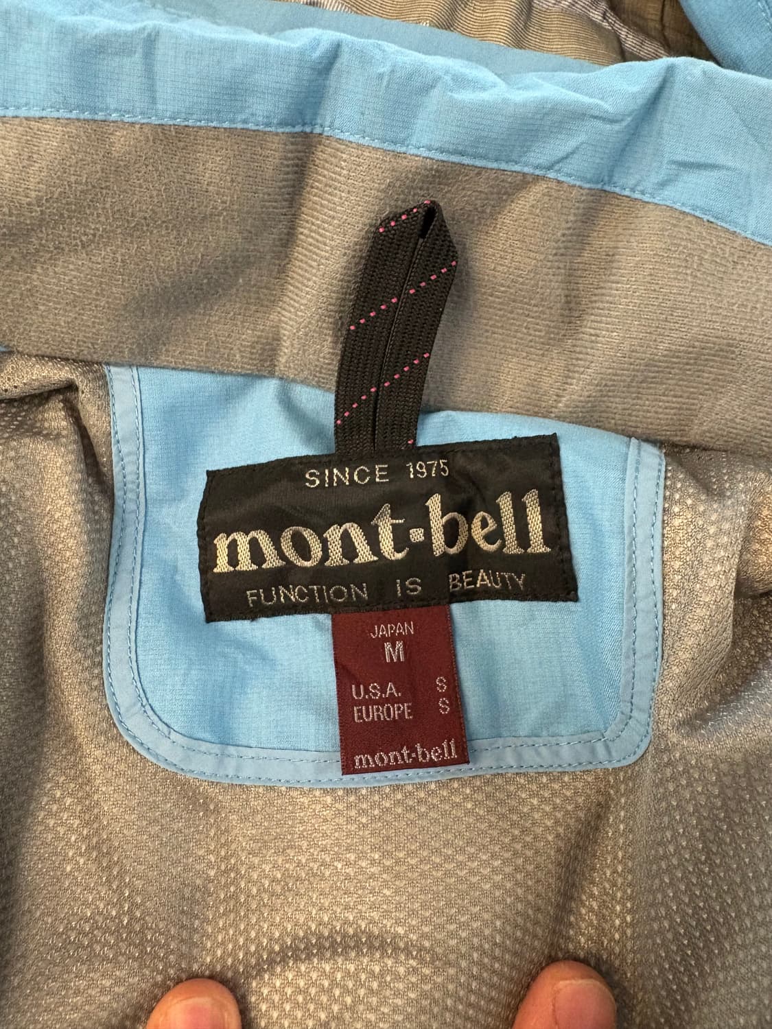몽벨 일본판 스카이블루 바람막이 M 상품이미지7