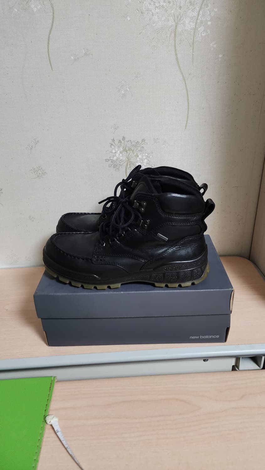 ECCO 고어텍스 트래킹화 상품이미지2