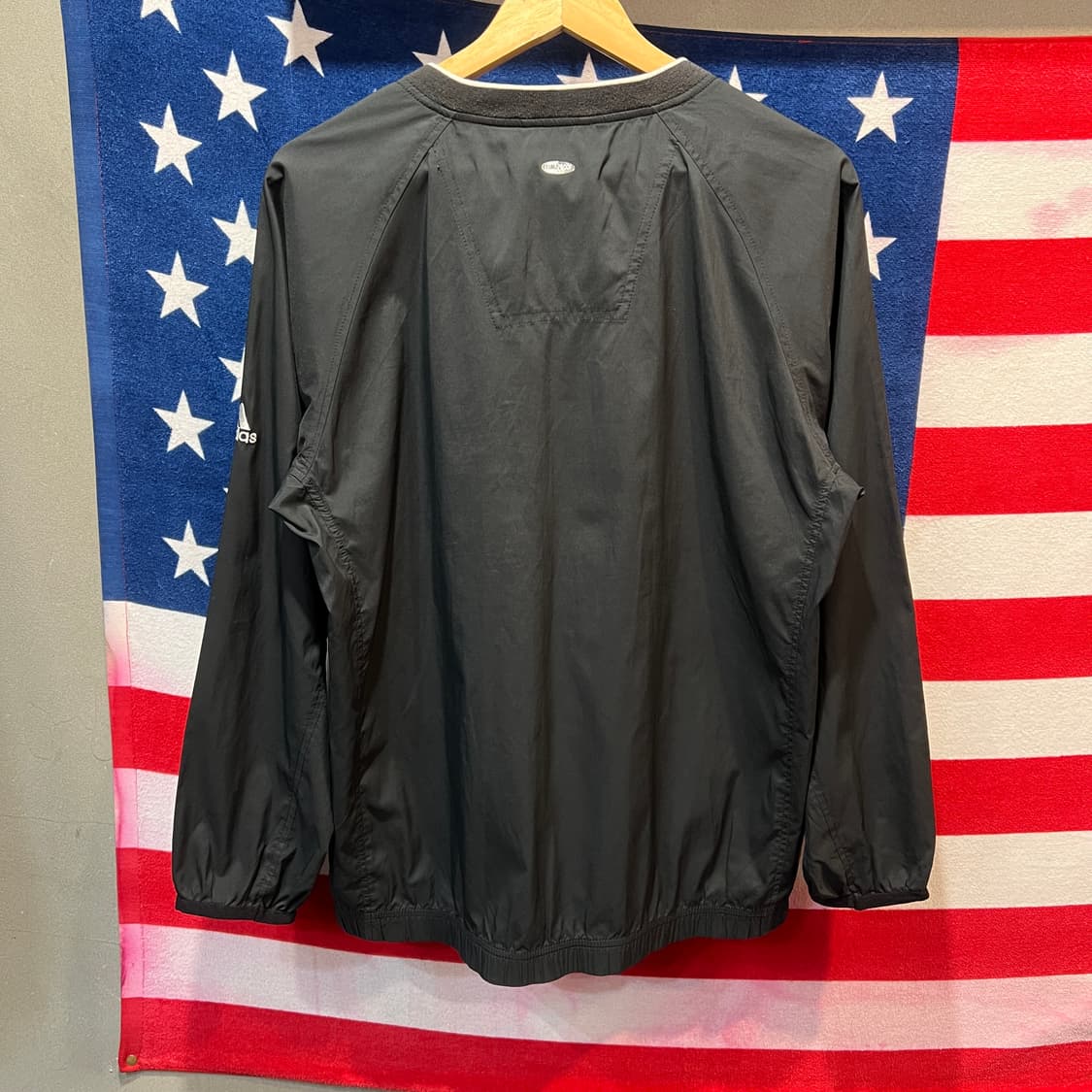 아디다스 검정 나일론 웜업 상품이미지3