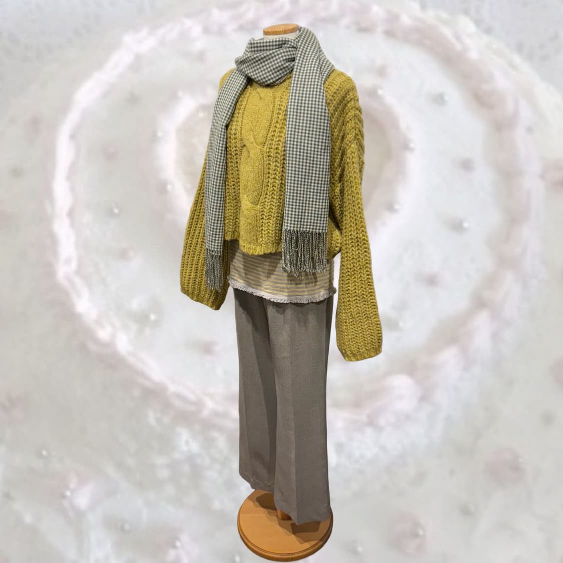 NICE CLAUP 나이스클랍 올리브 빅 케이블 크롭 니트 상품이미지3