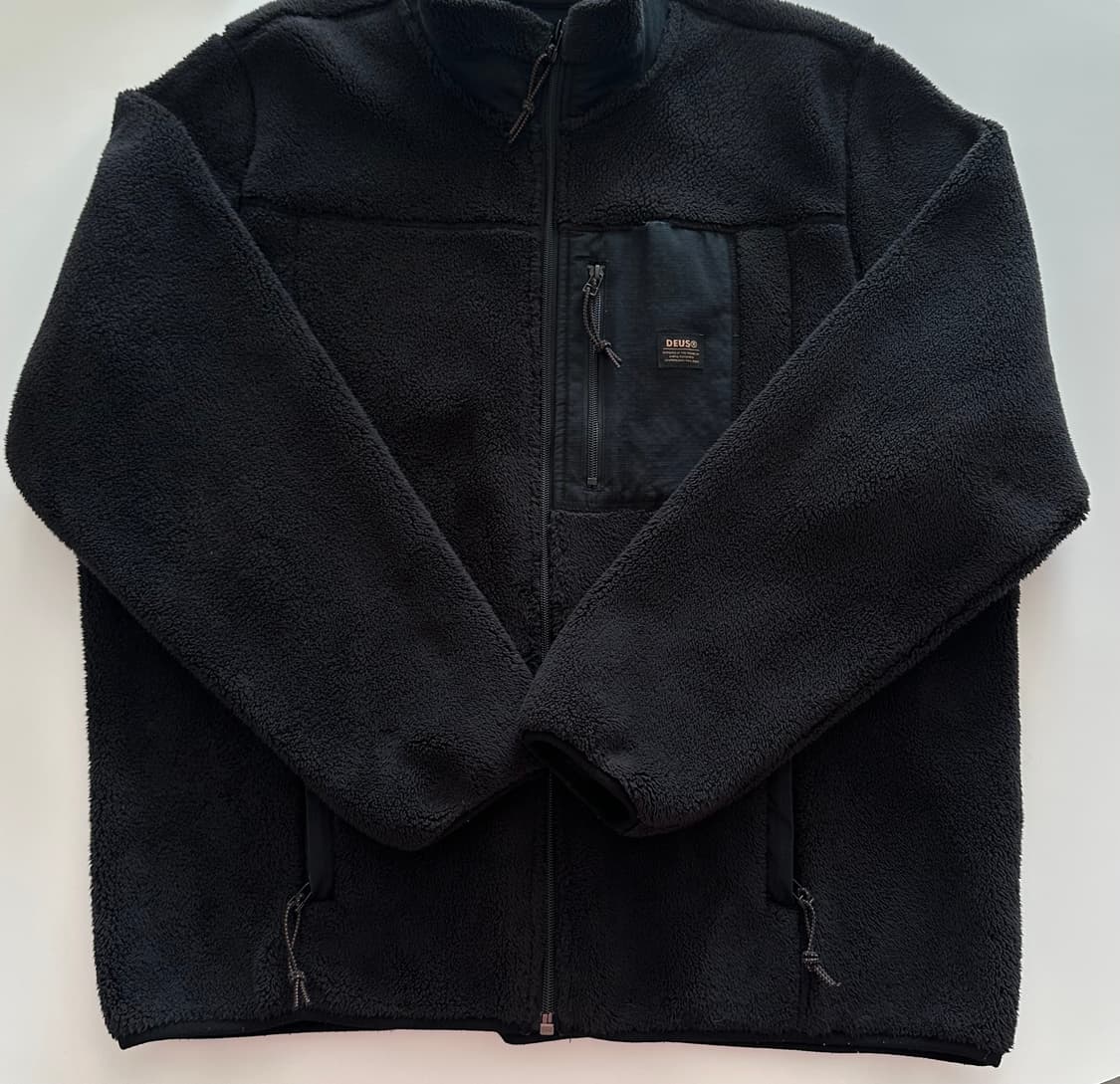 데우스 엑스마키나 후리스 플리스 자켓 상품이미지1