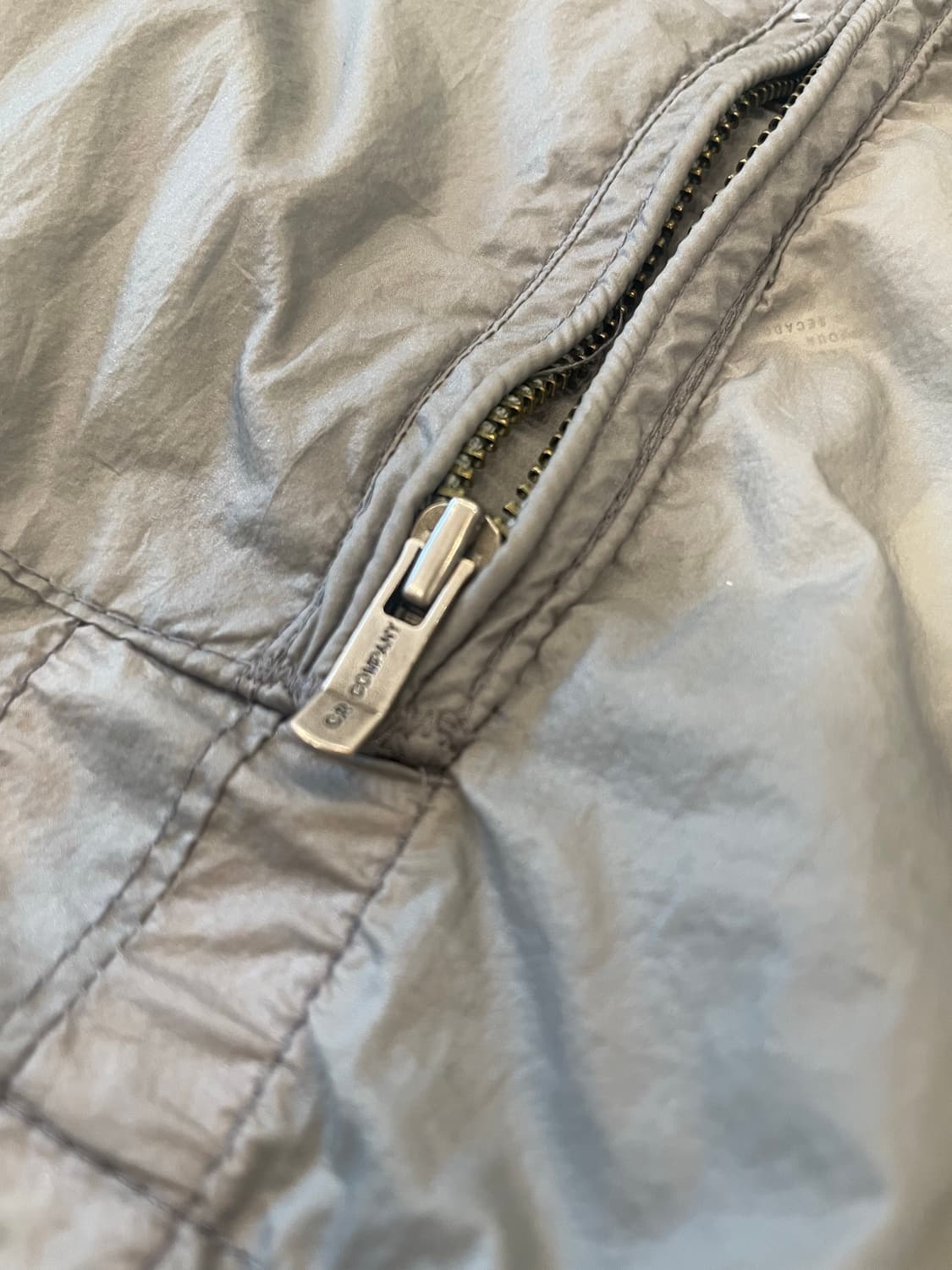 CP 컴퍼니 나일론 블루종 하이넥 스포츠자켓 상품이미지4