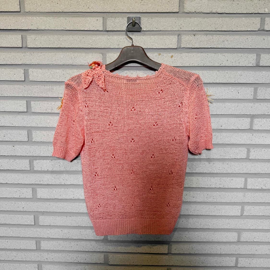 JPN VINTAGE 반팔 니트 플라워 자수 브로치 디테일 핑크 상품이미지2