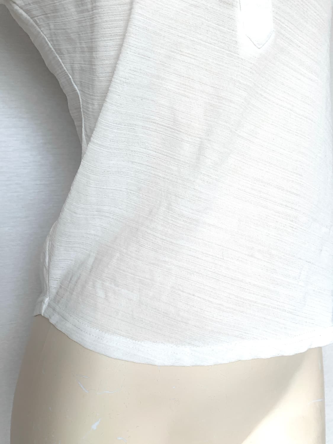 화이트 러플 헨리넥 티셔츠 상품이미지4