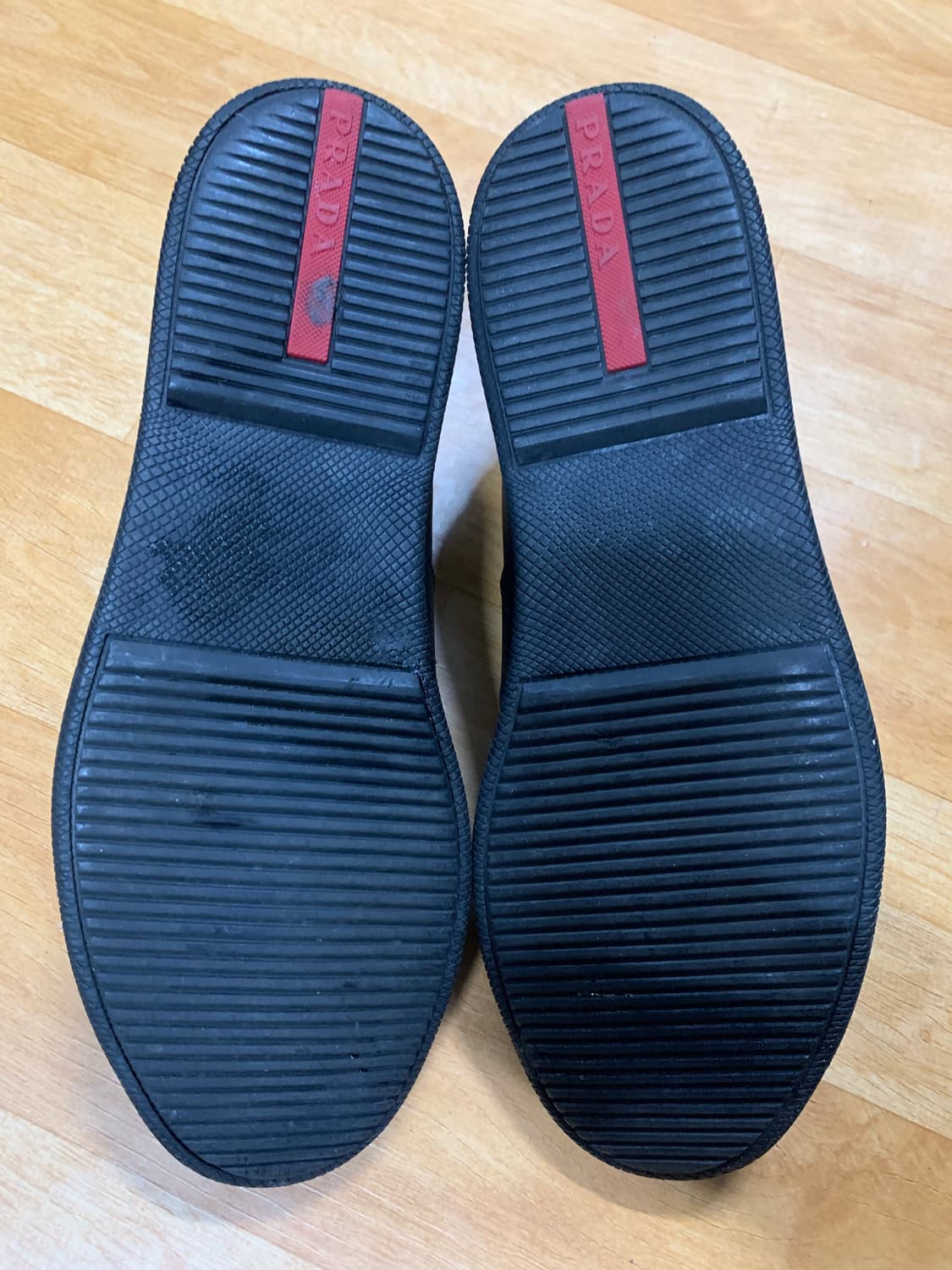 PRADA 프라다 스포츠 로우탑 스니커즈(올-레더)8.5 사이즈 상품이미지6