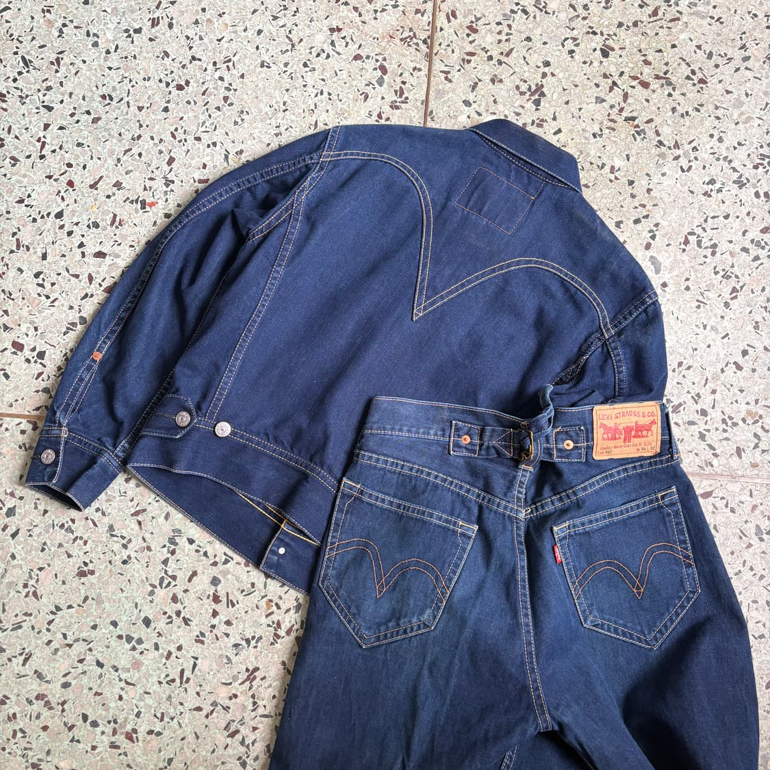 리바이스 타입 1 데님 트러커 자켓 상품이미지10