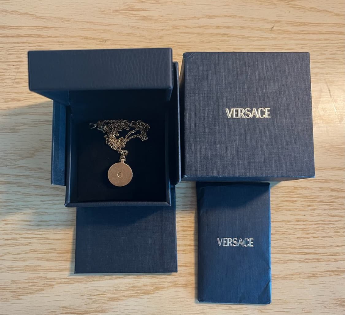 베르사체 메두사 목걸이 상품이미지2