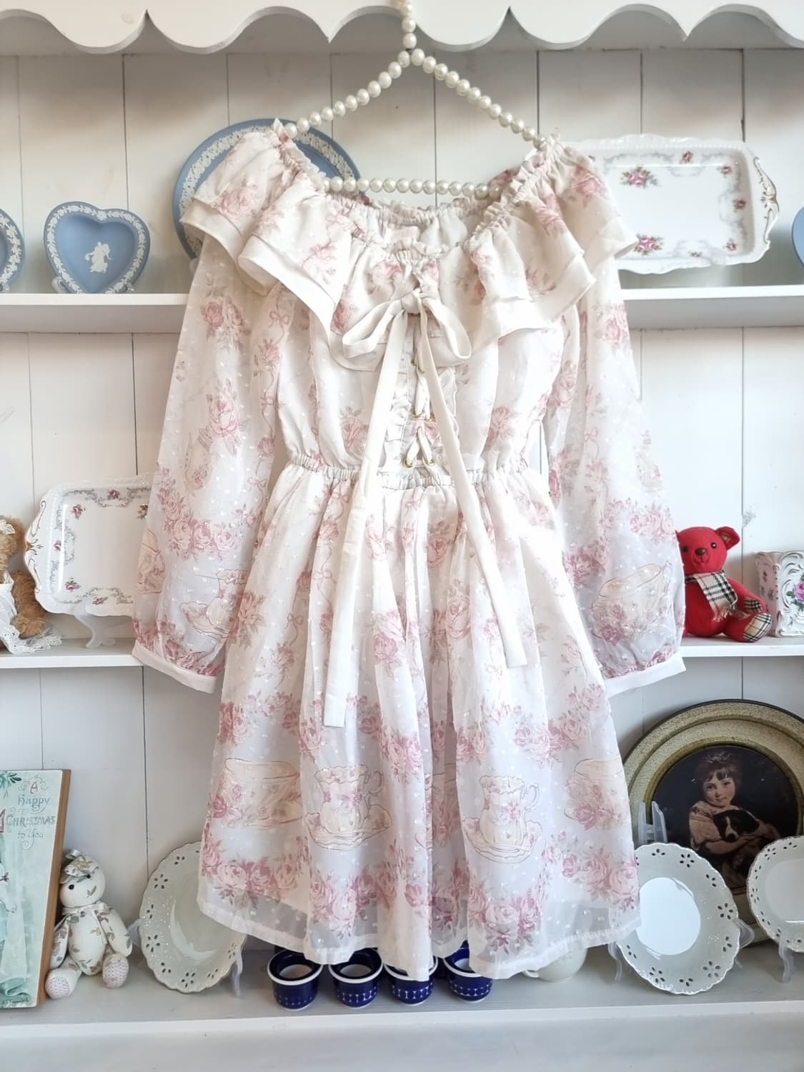 Liz Lisa(리즈리사) 티세트 플라워 프릴 오프숄더 원피스 상품이미지1