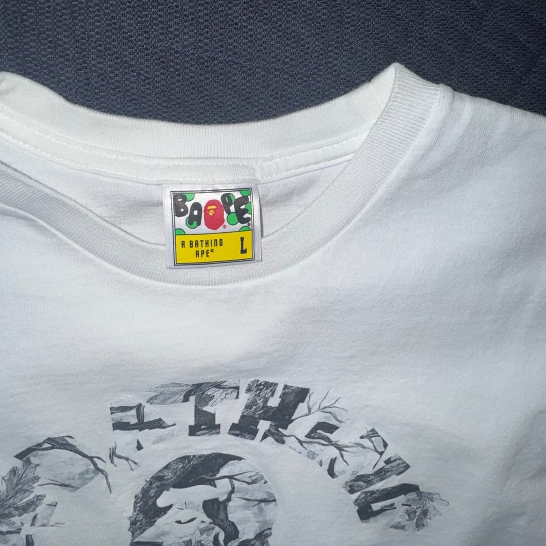 [정품/실착 5회 미만] 베이프 반팔 L 상품이미지2