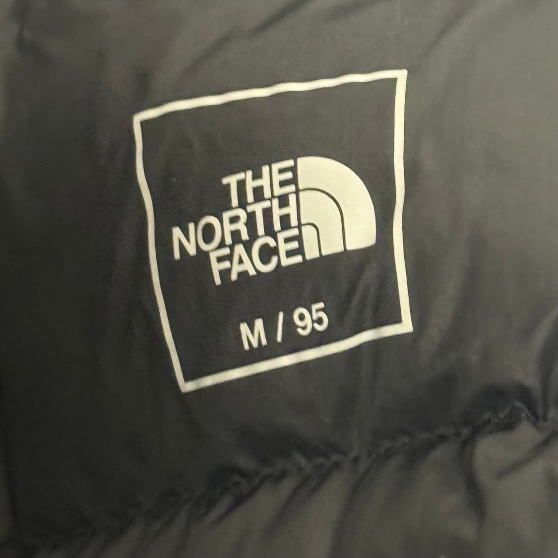 M 노스페이스 마티에 ex 경량패딩 팝니다. 상품이미지3