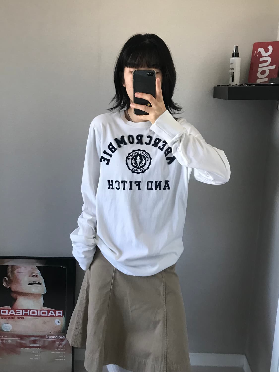 아베크롬비 중앙 자수로고 화이트 롱슬리브 상품이미지3