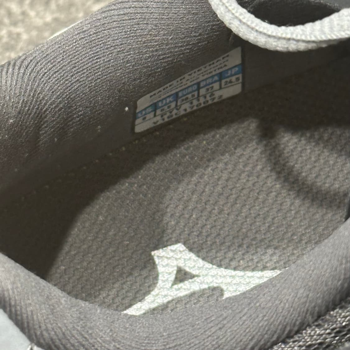 미즈노 웨이브 라이트닝 z3 상품이미지4