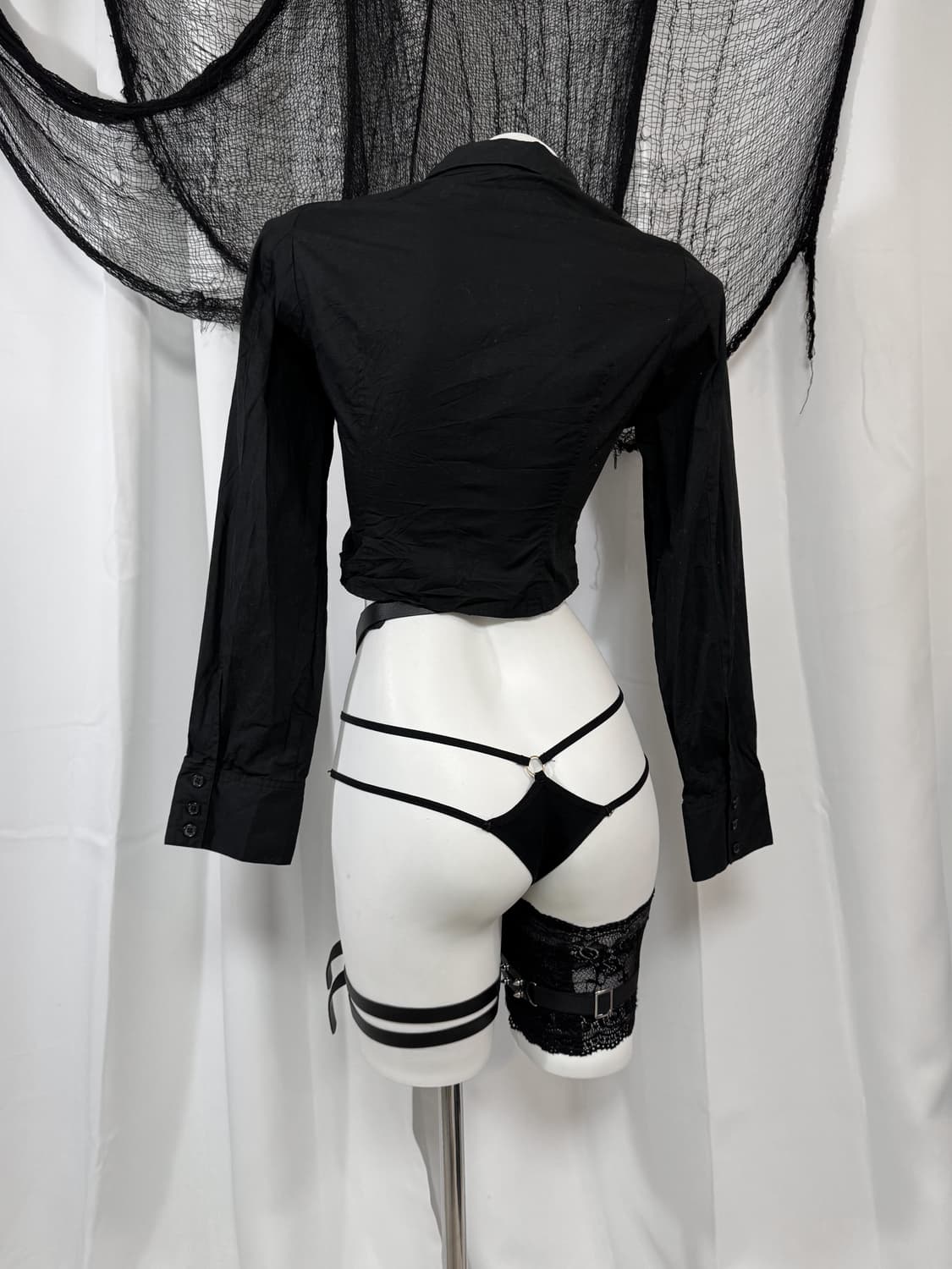 black crop shirts 상품이미지3