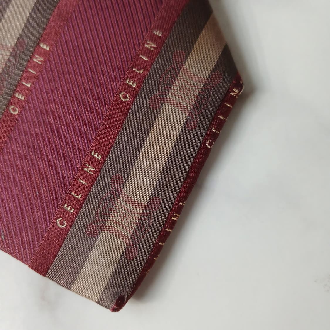 셀린느 실크 스트라이프&트리오페 넥타이 8.7cm B등급 A19138
 상품이미지8