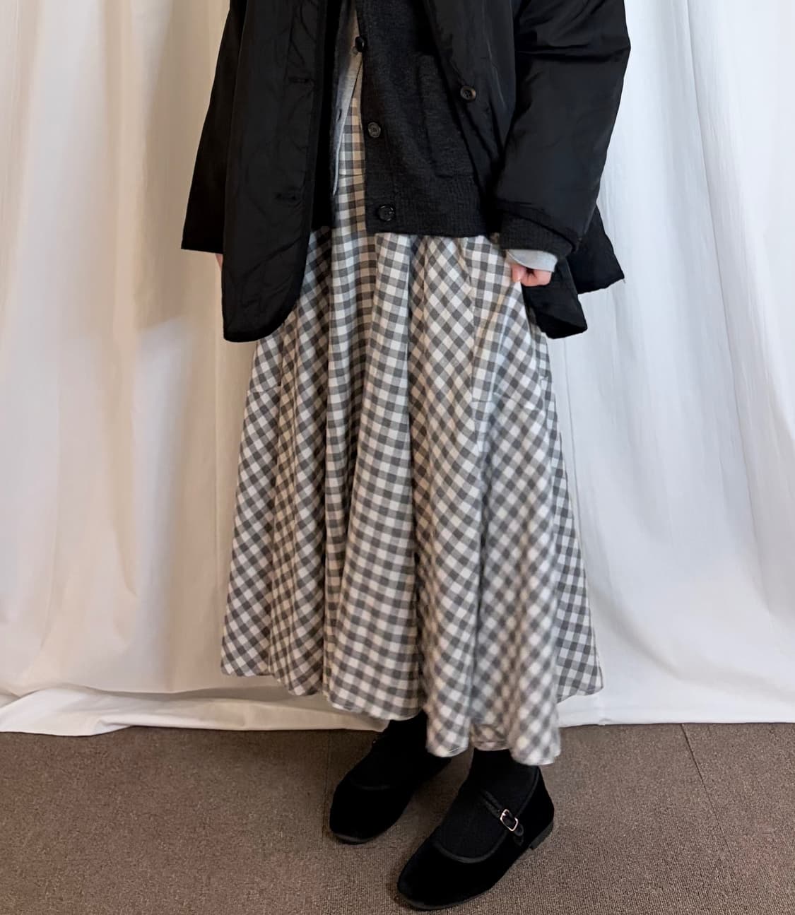 Gingham Flare Long Skirt - Grey 상품이미지1