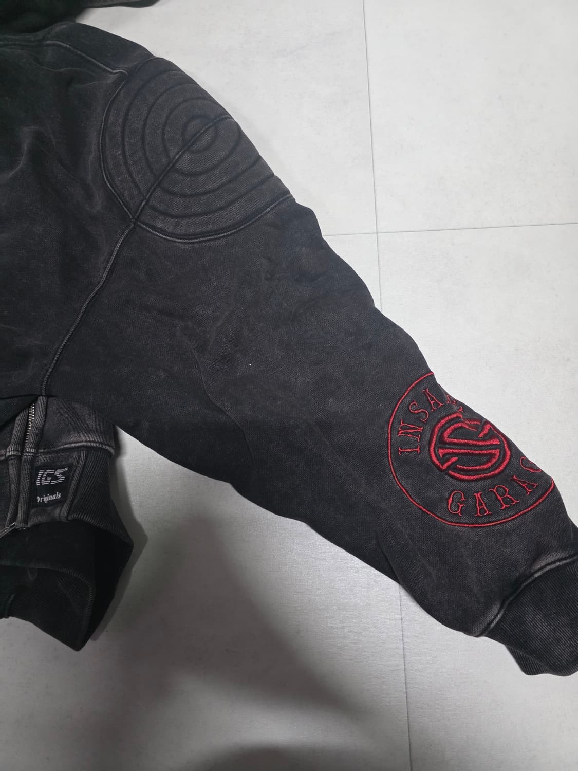 인세인개러지  패디드 숄더 후디 빈티지 블랙 1사이즈 후드집업 상품이미지8