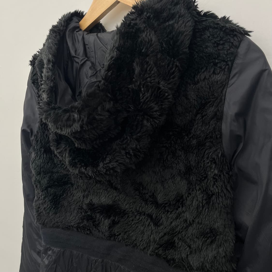 디젤 블랙 퍼 퀄팅 자켓 여/S 상품이미지5