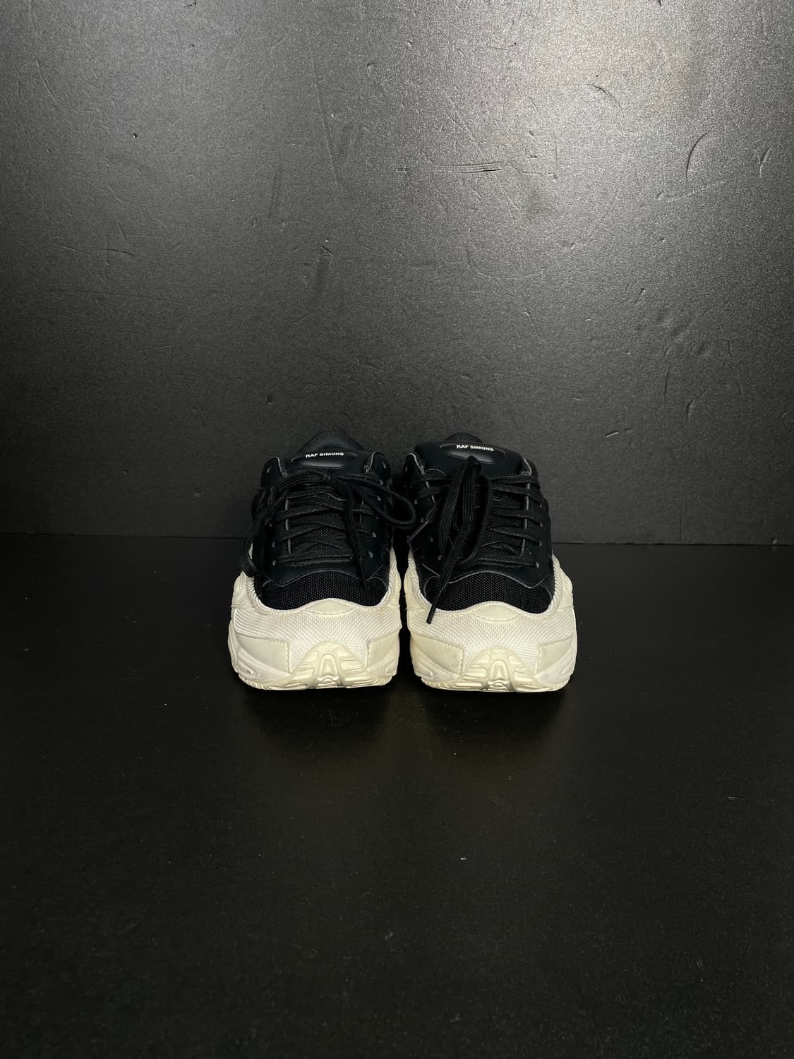 [250] 라프시몬스 X 아디다스 오즈위고 스니커즈 상품이미지2