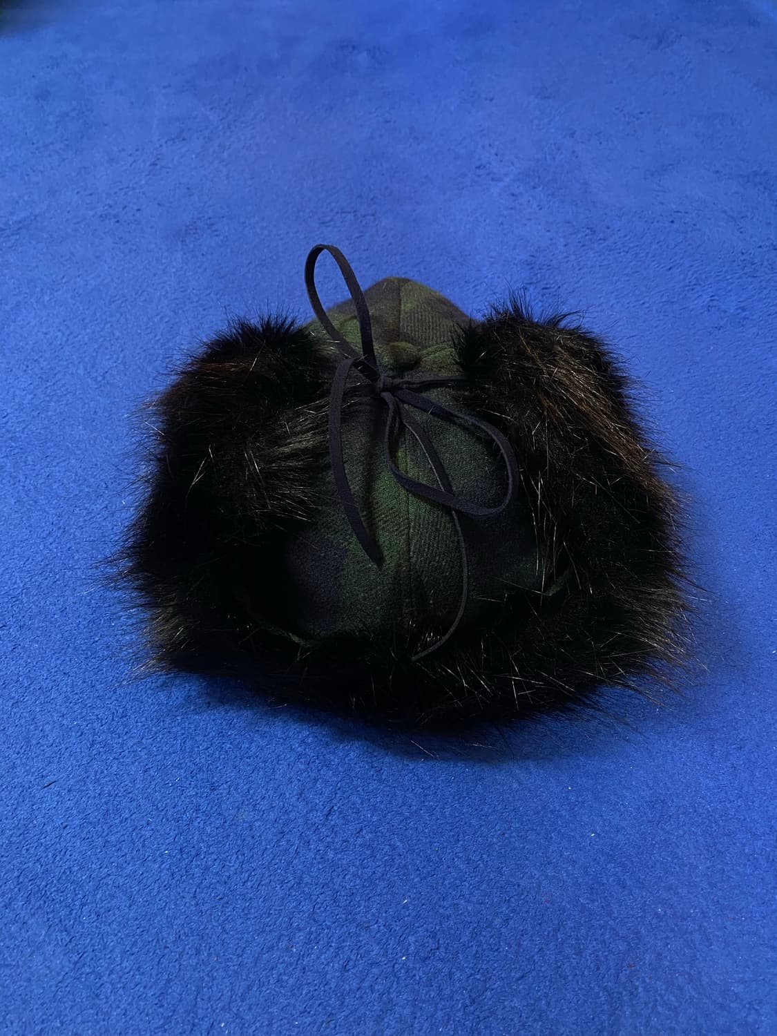 OpenYY 오픈와이와이 타탄 페이크 퍼 이어플랩 캡 (닝닝착용모델) 상품이미지4