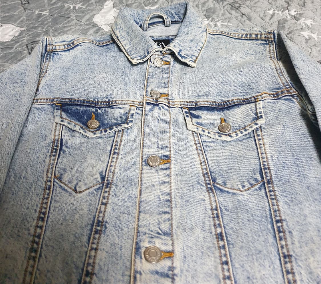 자라 빈티지워싱 데님자켓 연청 (S) 상품이미지2